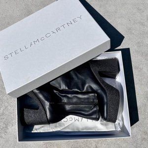 Stella McCartney Skyla Platform Boots US 8 | IT38